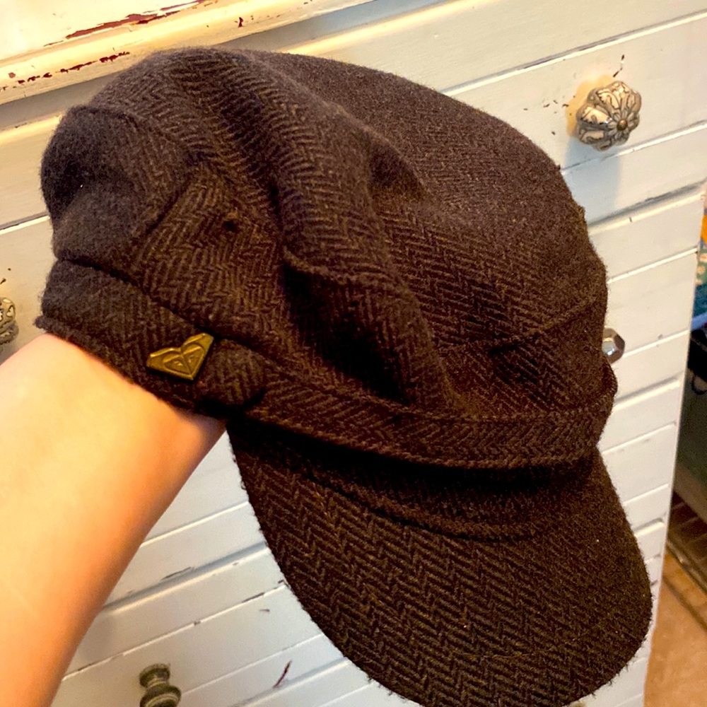 ROXY vintage newsboy cap